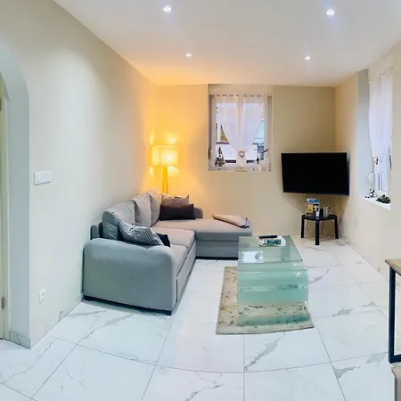 Spacieux, Lumineux Et Confortable